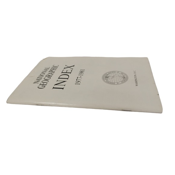 Vintage 1981 National Geographic Index Paperback Booklet 1977 - 1981 95 Pages - Picture 3 of 5